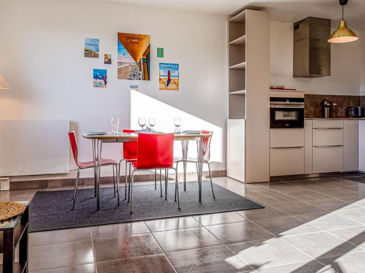 Apartment Les Arts-2 By Interhome Deauville Esterno foto
